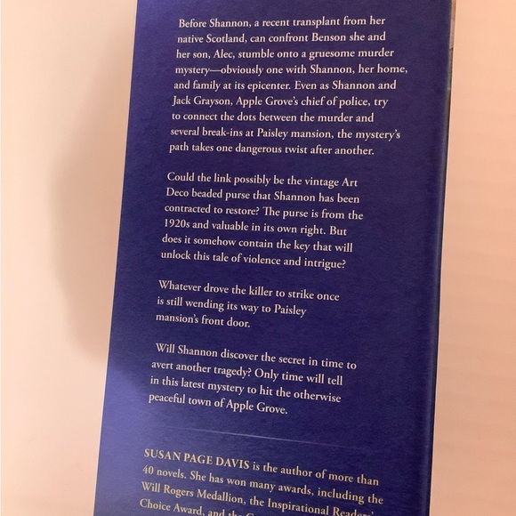 Annie’s  Creative Woman Mysteries - Picture 13 of 16